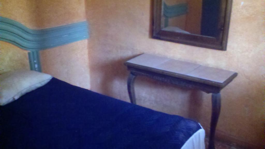 Hotel Casa De Huespedes Hidalgo Tehuacán Oda fotoğraf
